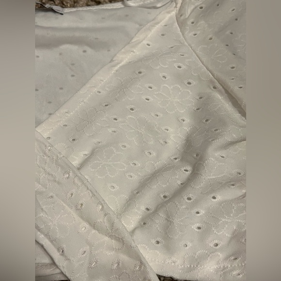 Crop top - Picture 3 of 5